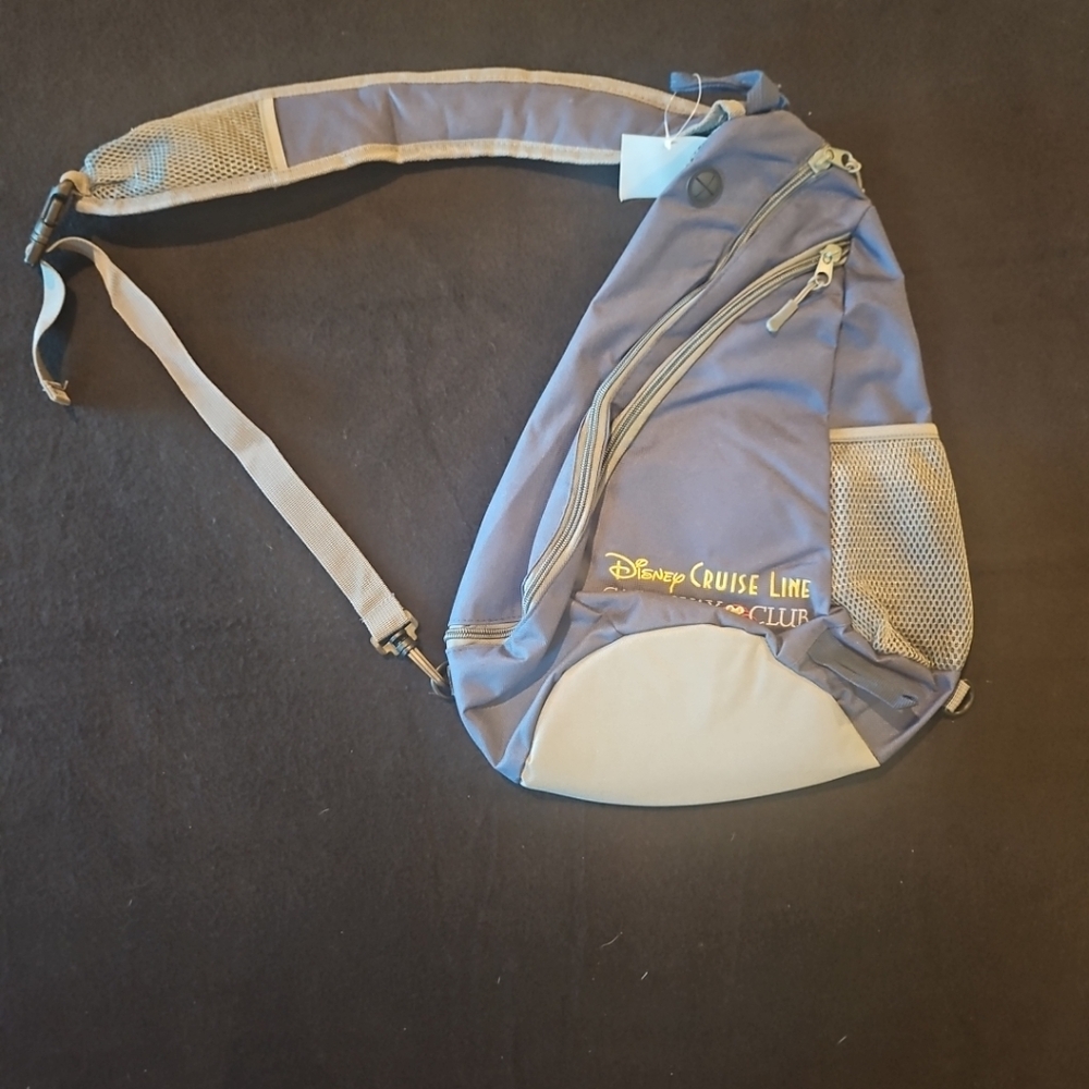 🆕️Disney Cruise Line‎ Blue and Cream Sling Bag